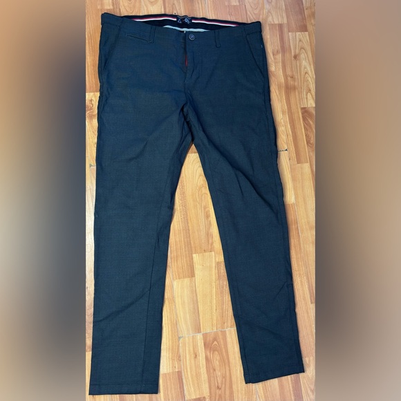 AXE GERMANY men's slim-fit chinos